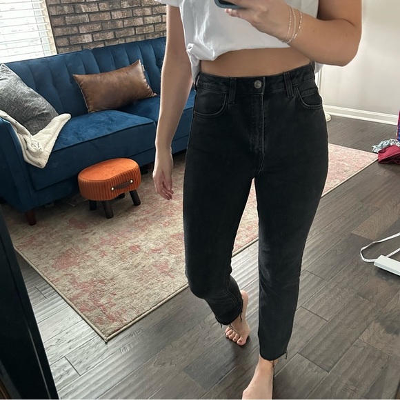 Zara Black Straight Leg Jeans 4 High Rise Raw Hem Minimalist Capsule Fit - Picture 3 of 8